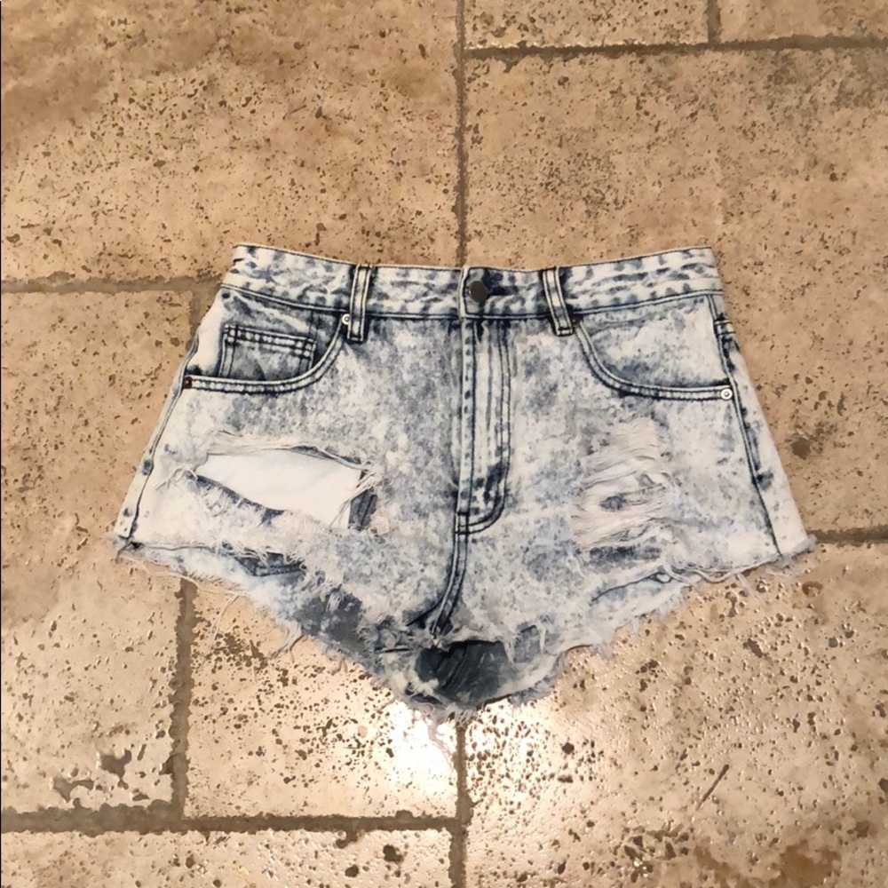 Distressed jean  high waisted shorts